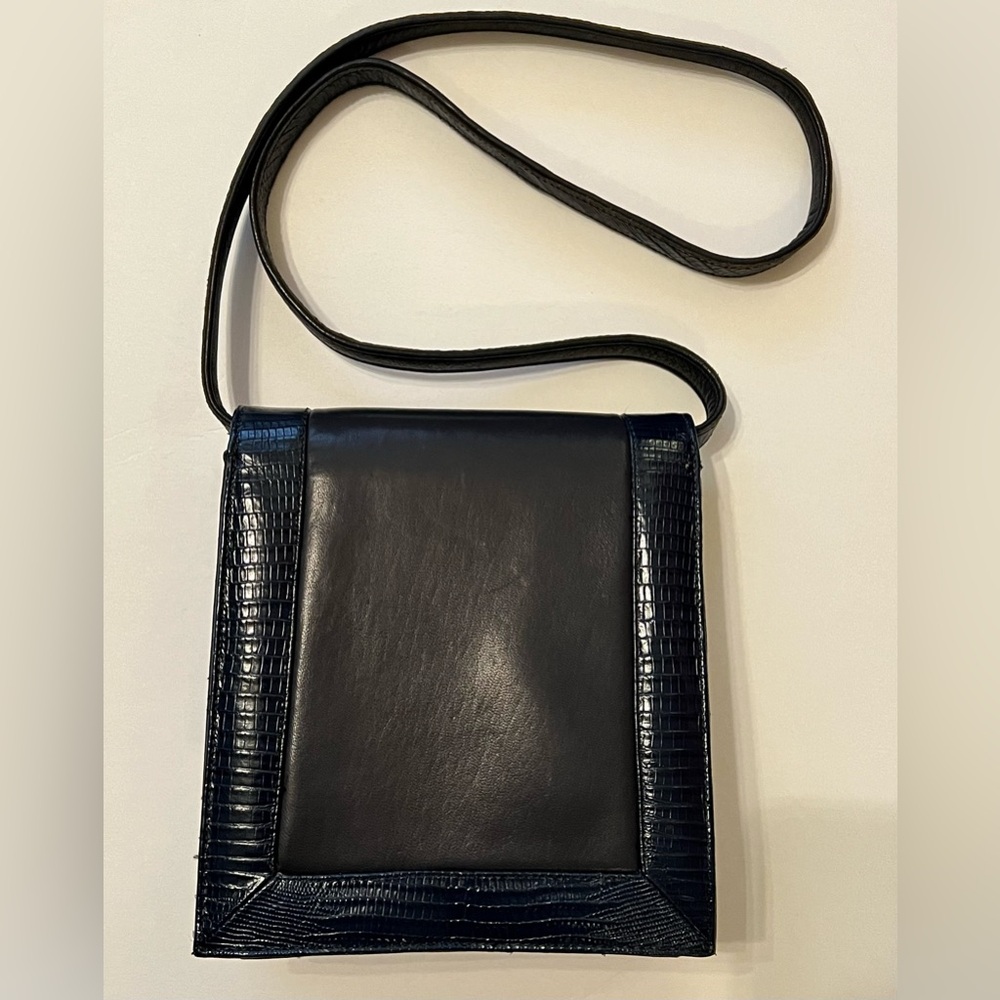 VTG Sondra Roberts Navy Blue Lambskin Leather Croc Embossed Shoulder Bag EUC